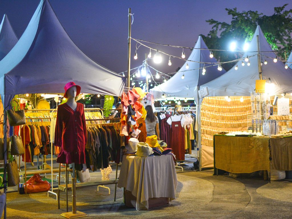 wild plant lady cafe Christmas visit