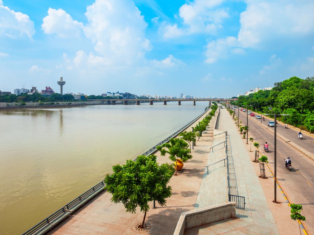 Sabarmari Riverfront Christmas visit