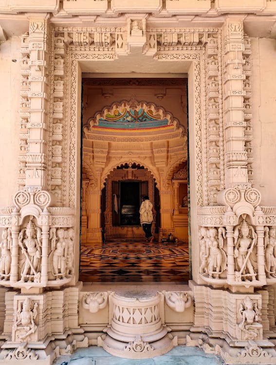 Intricate Jain temple architecture near Ahmedabad, offering a peaceful and serene place for couples