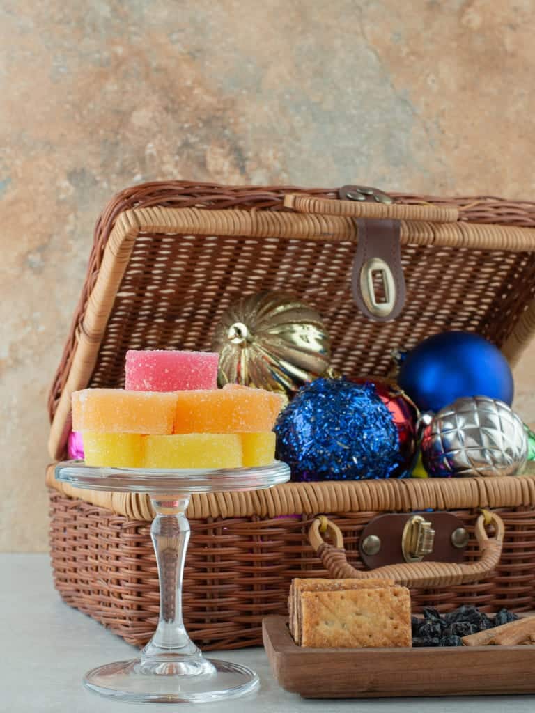 Artisanal rakhi gift hamper with sweets and festive treats, a thoughtful Raksha Bandhan gift idea in Ahmedabad from Escape Zone